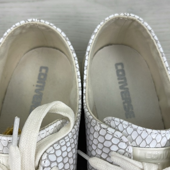 Converse All-Star Leather Low Tops Women’s Size 9 Shoes - Picture 4 of 9